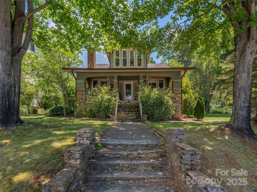 213 Chapel Drive, Lake Junaluska, NC 28745.  MLS# CAR4290739, YatesRealty ID 1568. 