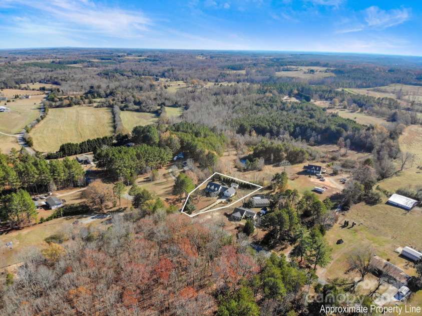 510 Floyd Blackwell Road, Tryon, NC 28782.  MLS# CAR3939567, YatesRealty ID 1568. 