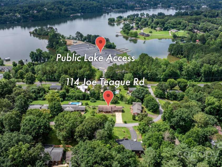 114 Joe Teague Road, Hickory, NC 28601.  MLS# CAR4276648, YatesRealty ID 15681. Fantastic Location near Lake Access and Marina