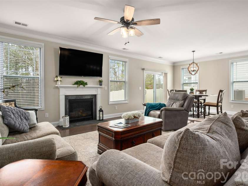 2982 Bridgewater Street, Lancaster, SC 29720.  MLS# CAR4344265, YatesRealty ID 15681. 