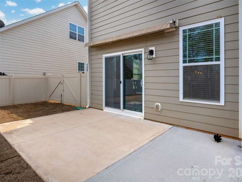 2982 Bridgewater Street, Lancaster, SC 29720.  MLS# CAR4344265, YatesRealty ID 15681. 