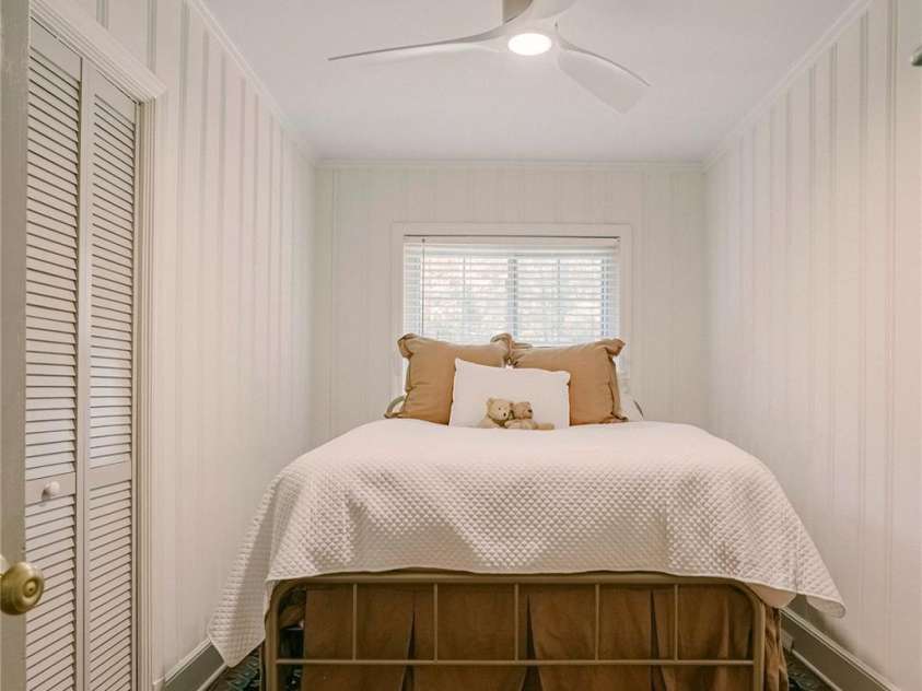 1184 Thornwell Avenue, Rock Hill, SC 29732.  MLS# CAR4258866, YatesRealty ID 15685. 