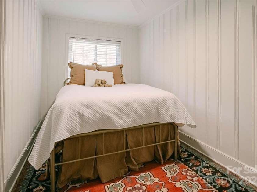 1184 Thornwell Avenue, Rock Hill, SC 29732.  MLS# CAR4258866, YatesRealty ID 15685. 