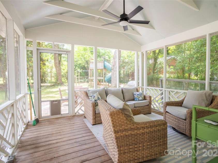 1184 Thornwell Avenue, Rock Hill, SC 29732.  MLS# CAR4258866, YatesRealty ID 15685. 