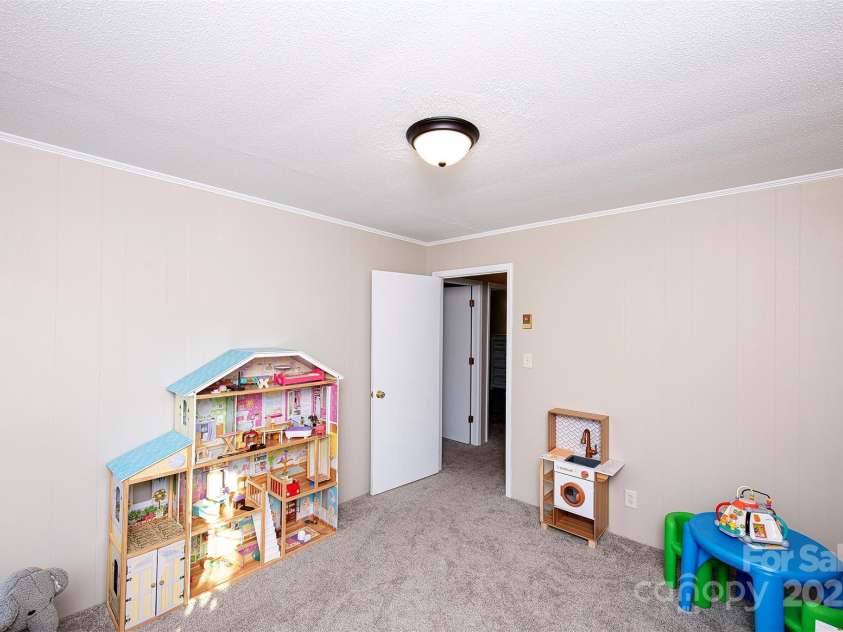 1488 Ernest Road, York, SC 29745.  MLS# CAR4250294, YatesRealty ID 15686. 