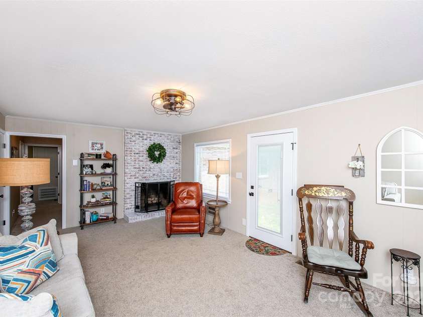 1488 Ernest Road, York, SC 29745.  MLS# CAR4250294, YatesRealty ID 15686. 