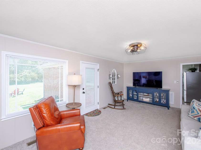 1488 Ernest Road, York, SC 29745.  MLS# CAR4250294, YatesRealty ID 15686. 