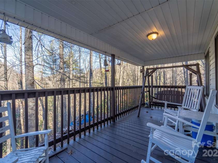 109 Hog Cove Road, Sylva, NC 28779.  MLS# CAR4332121, YatesRealty ID 1569. 
