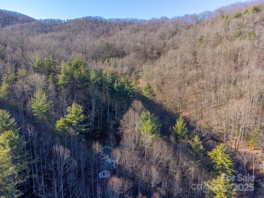 109 Hog Cove Road, Sylva, NC 28779.  MLS# CAR4332121, YatesRealty ID 1569. 