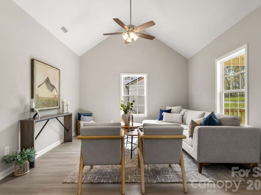 420 Charlotte Street, York, SC 29745.  MLS# CAR4362538, YatesRealty ID 15691. 