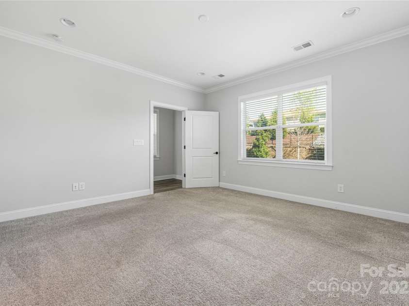 6272 Raven Rock Drive, Denver, NC 28037.  MLS# CAR4249460, YatesRealty ID 15695. 