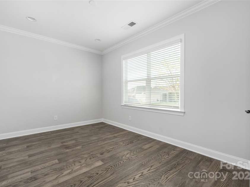 6272 Raven Rock Drive, Denver, NC 28037.  MLS# CAR4249460, YatesRealty ID 15695. 