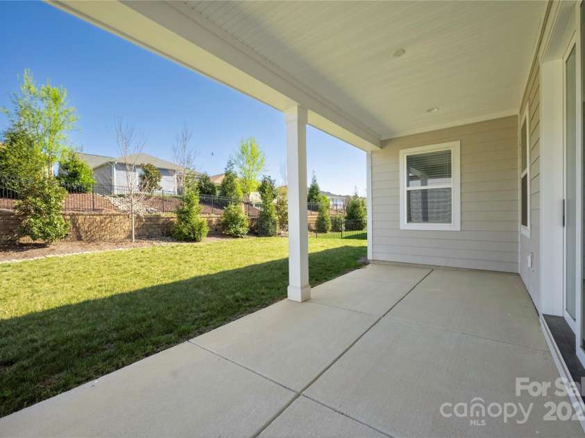 6272 Raven Rock Drive, Denver, NC 28037.  MLS# CAR4249460, YatesRealty ID 15695. 