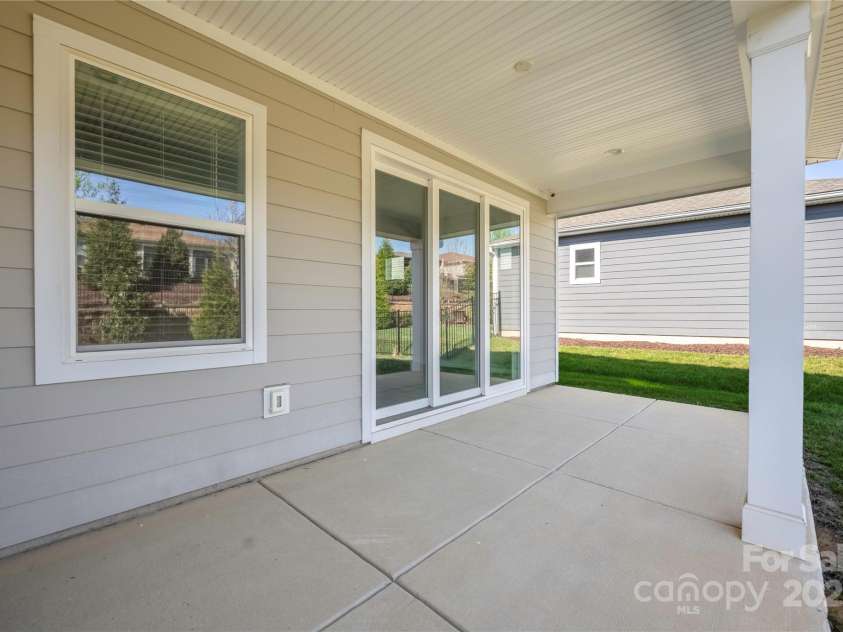 6272 Raven Rock Drive, Denver, NC 28037.  MLS# CAR4249460, YatesRealty ID 15695. 