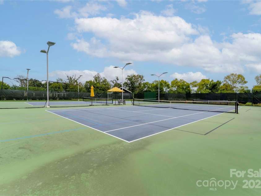 6272 Raven Rock Drive, Denver, NC 28037.  MLS# CAR4249460, YatesRealty ID 15695. 