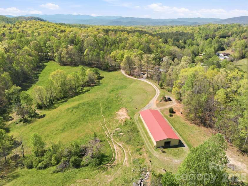 573 & 577 Randolph Road, Marion, NC 28752.  MLS# CAR4368362, YatesRealty ID 15697. 