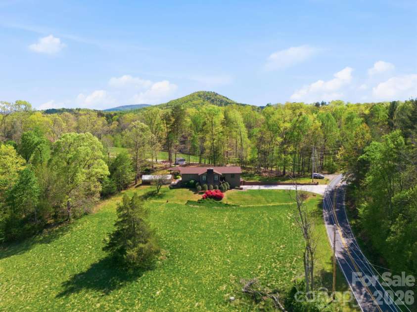 573 & 577 Randolph Road, Marion, NC 28752.  MLS# CAR4368362, YatesRealty ID 15697. 