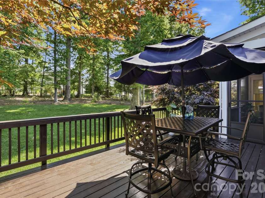 124 Shimmerlake Lane, Belmont, NC 28012.  MLS# CAR4372639, YatesRealty ID 15698. Back Deck