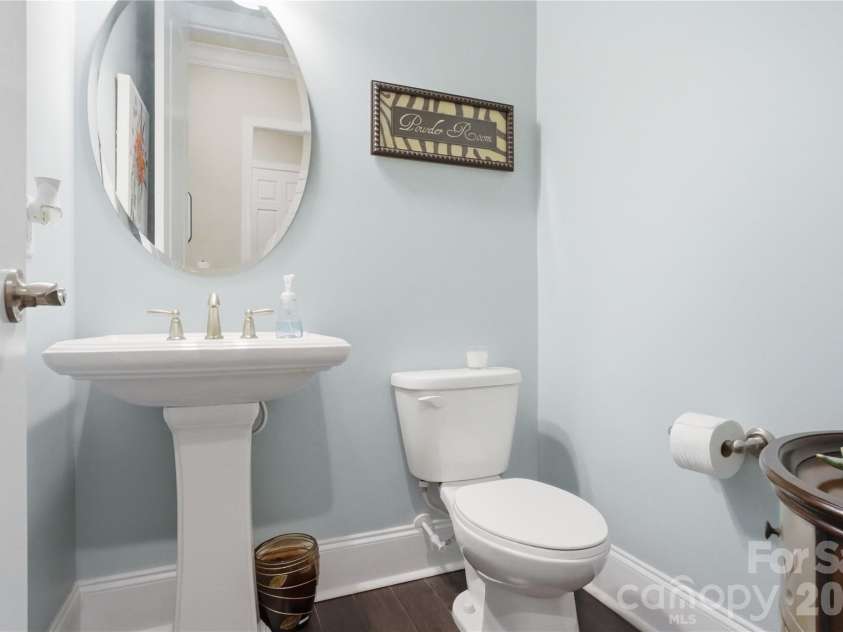 124 Shimmerlake Lane, Belmont, NC 28012.  MLS# CAR4372639, YatesRealty ID 15698. Main Level Powder Room