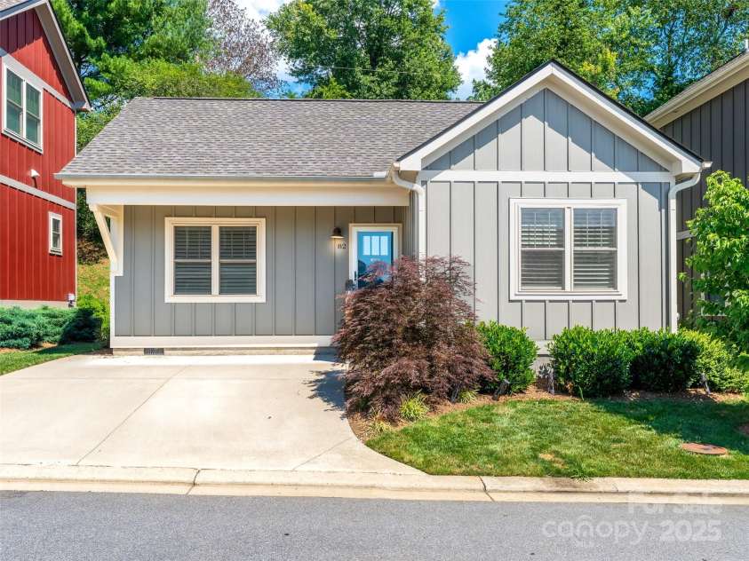 82 Wheeler Road, Weaverville, NC 28787.  MLS# CAR4262641, YatesRealty ID 15698. 