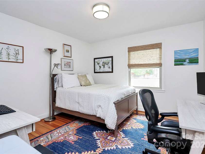 5929 Brookhaven Road, Charlotte, NC 28210.  MLS# CAR4262613, YatesRealty ID 15699. 