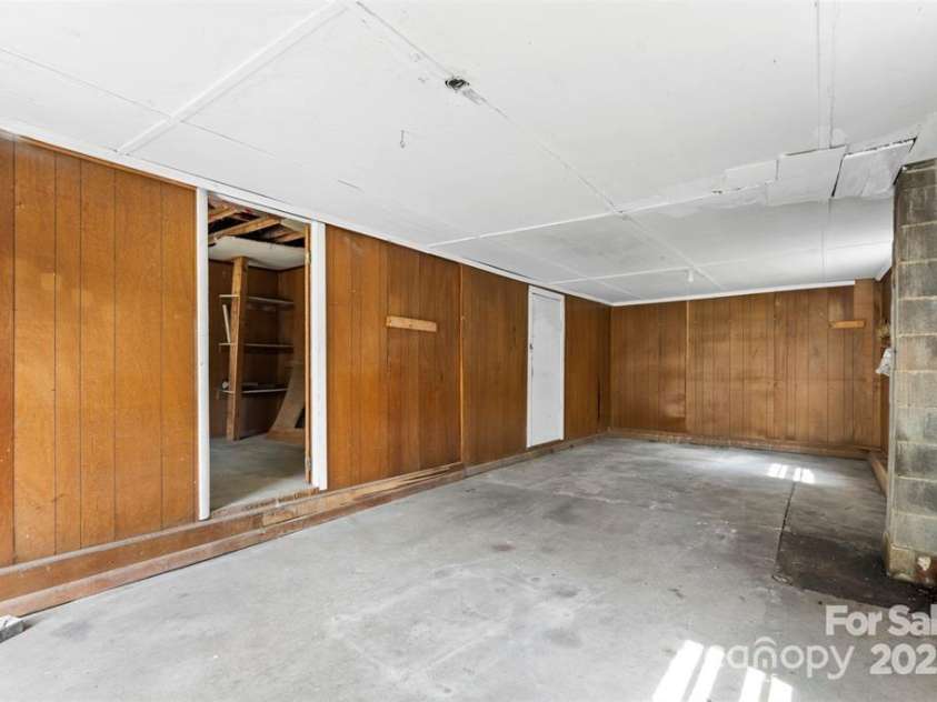 323 20th Street, Kannapolis, NC 28083.  MLS# CAR4287676, YatesRealty ID 157. Outbuilding can be used for extra storage, or potential for renovation