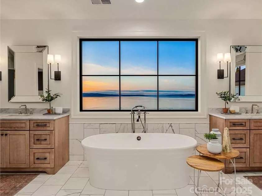 9490 Sherrills Ford Road, Terrell, NC 28682.  MLS# CAR4277993, YatesRealty ID 157. 