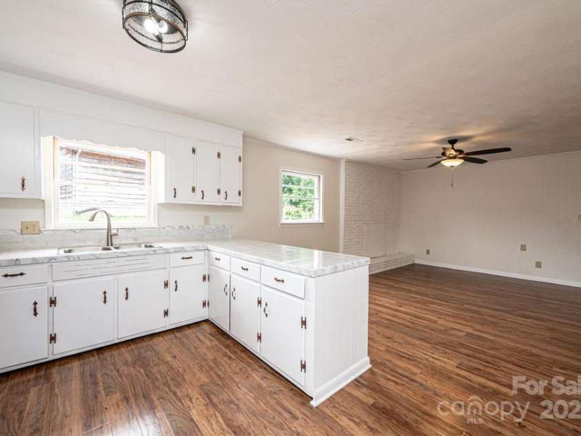 3398 Shamrock Heights, Hudson, NC 28638.  MLS# CAR4332297, YatesRealty ID 1570. 