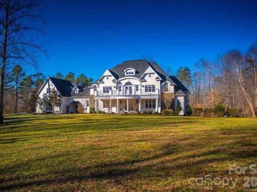 450 Greywalls Lane, Iron Station, NC 28080.  MLS# CAR4411298, YatesRealty ID 15701. 