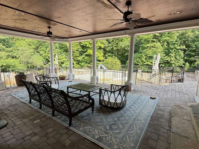 450 Greywalls Lane, Iron Station, NC 28080.  MLS# CAR4411298, YatesRealty ID 15701. 