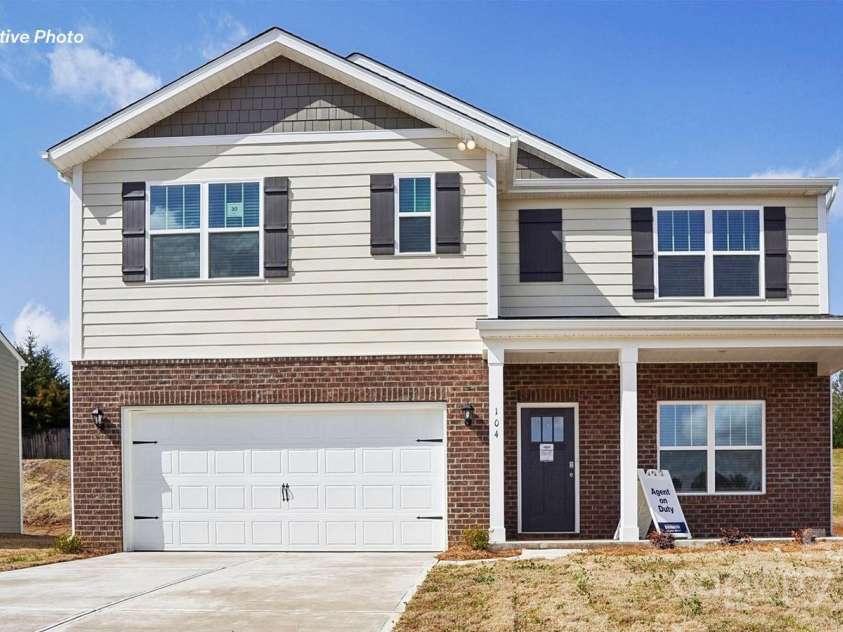 119 Mary Locke Way, Statesville, NC 28677.  MLS# CAR4239126, YatesRealty ID 15703. 