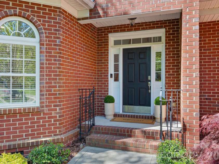 5103 Trinity Trace Lane, Wesley Chapel, NC 28110.  MLS# CAR4368388, YatesRealty ID 15703. 