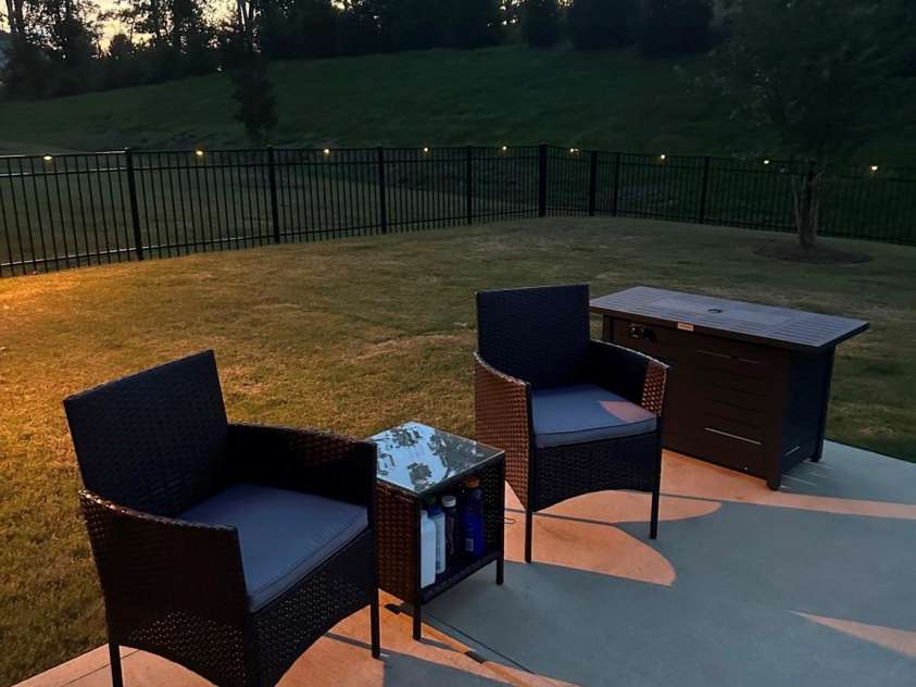 12417 Old Iron Lane, Charlotte, NC 28215.  MLS# CAR4289530, YatesRealty ID 15704. Back Yard Fence Lights