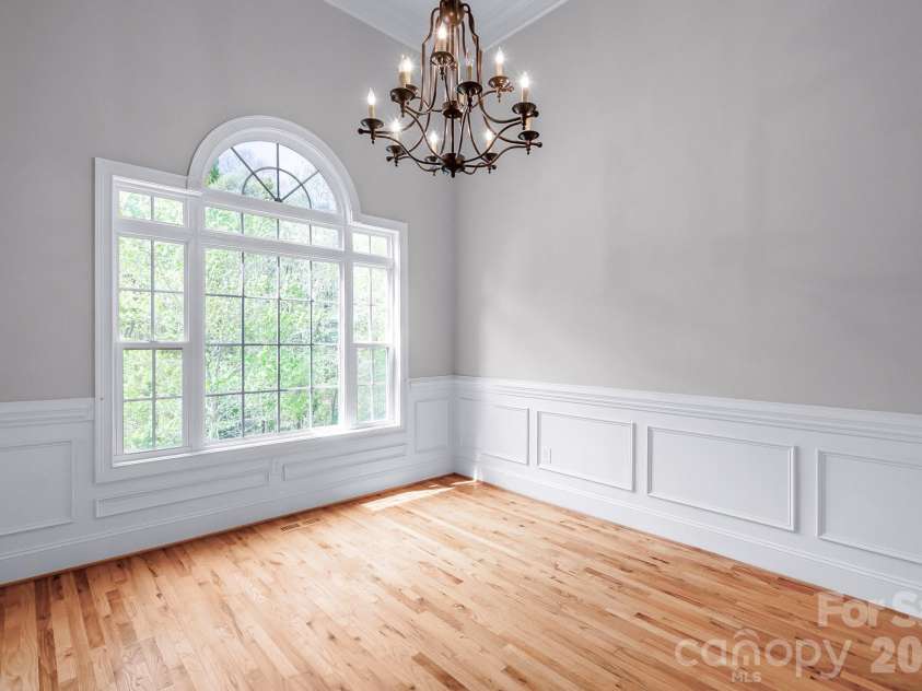 137 Northington Woods Drive, Mooresville, NC 28117.  MLS# CAR4367373, YatesRealty ID 15705. 