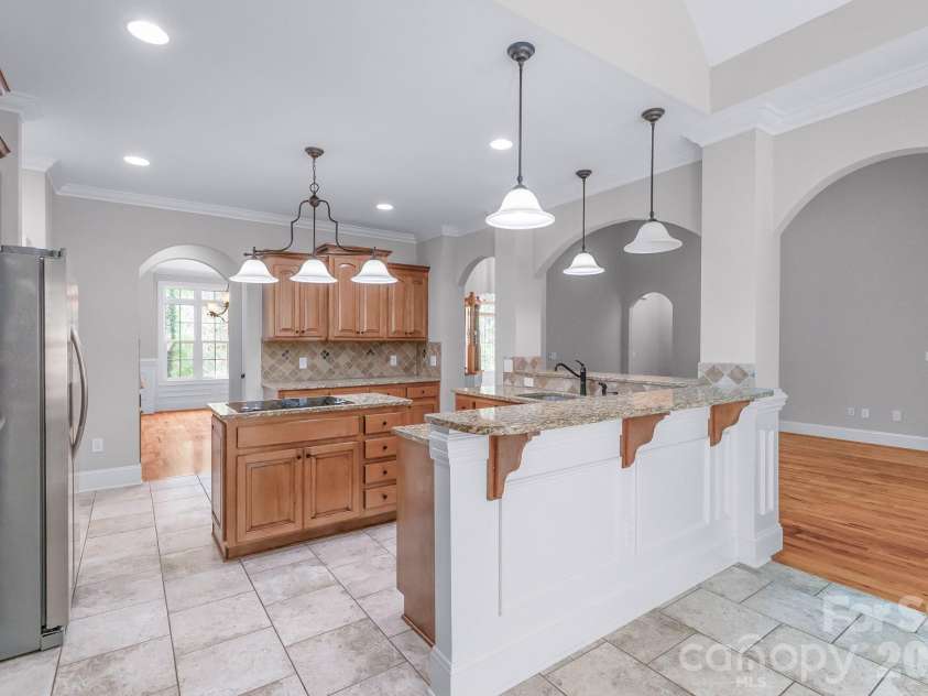 137 Northington Woods Drive, Mooresville, NC 28117.  MLS# CAR4367373, YatesRealty ID 15705. 