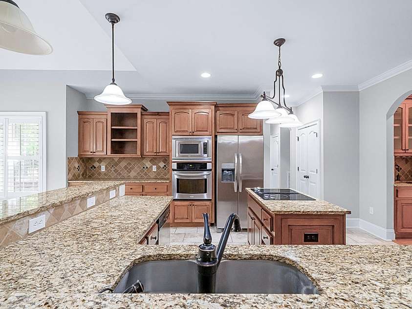 137 Northington Woods Drive, Mooresville, NC 28117.  MLS# CAR4367373, YatesRealty ID 15705. 