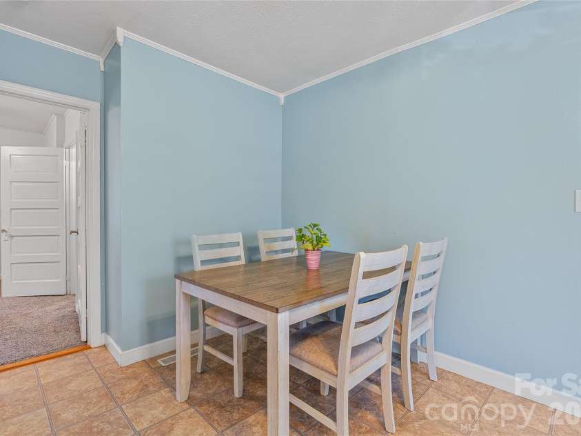 21 Ben Owenby Road, Fairview, NC 28730.  MLS# CAR4330402, YatesRealty ID 15706. 