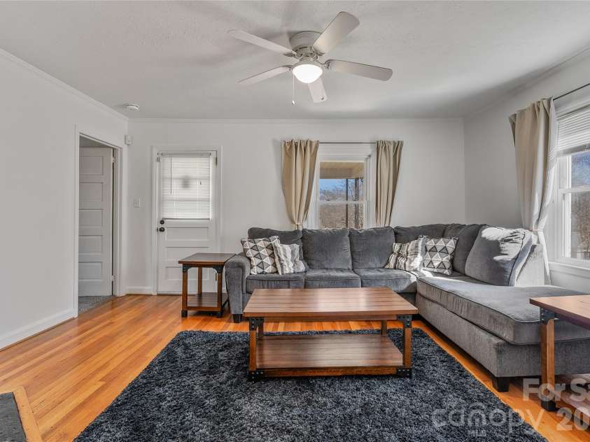 21 Ben Owenby Road, Fairview, NC 28730.  MLS# CAR4330402, YatesRealty ID 15706. 