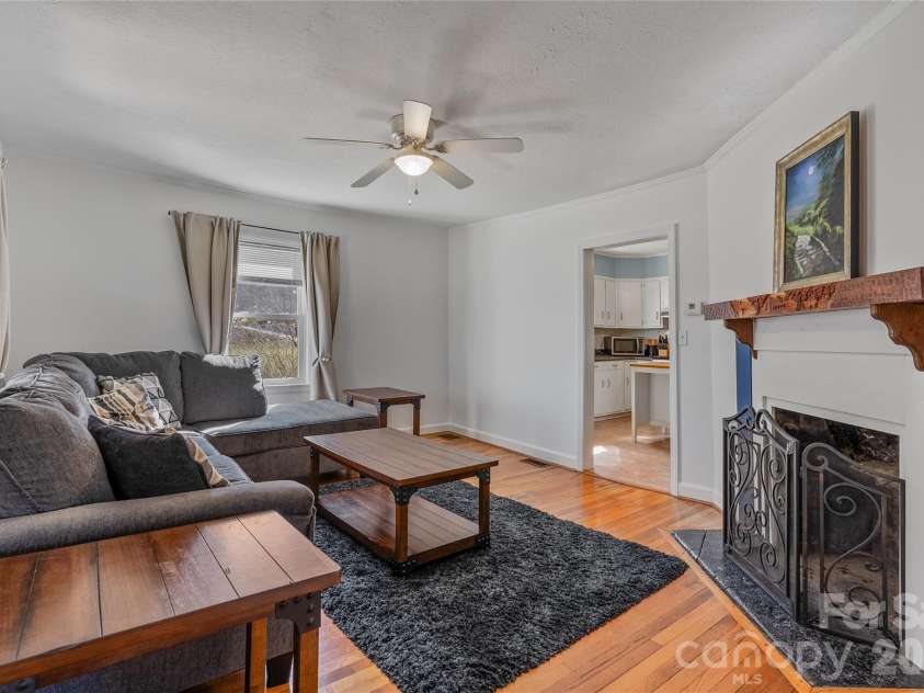 21 Ben Owenby Road, Fairview, NC 28730.  MLS# CAR4330402, YatesRealty ID 15706. 