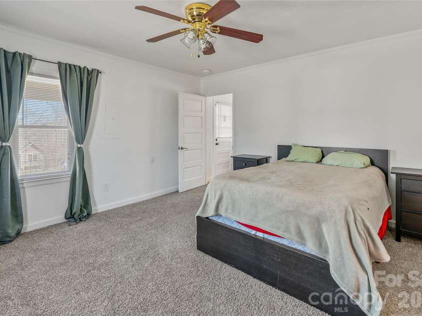 21 Ben Owenby Road, Fairview, NC 28730.  MLS# CAR4330402, YatesRealty ID 15706. 