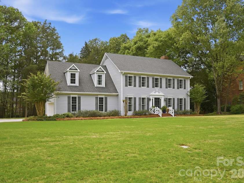 1581 Cureton Court, Rock Hill, SC 29732.  MLS# CAR4363771, YatesRealty ID 15707. 