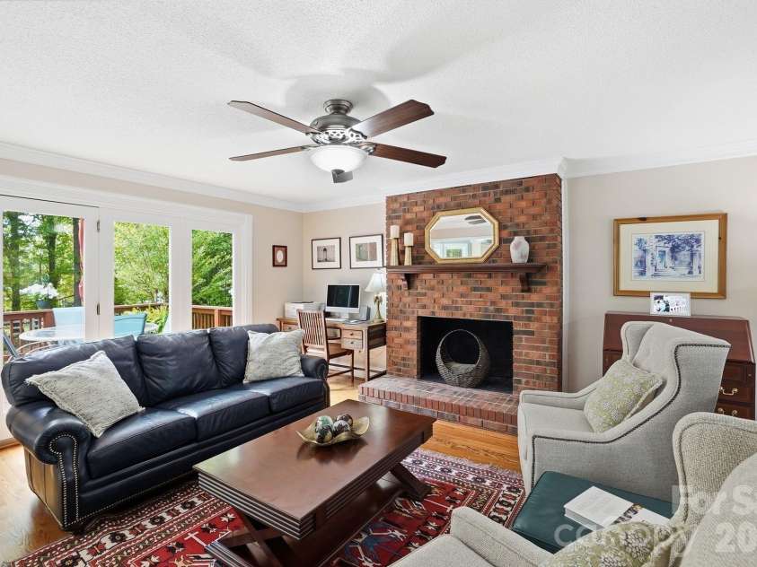 1581 Cureton Court, Rock Hill, SC 29732.  MLS# CAR4363771, YatesRealty ID 15707. 