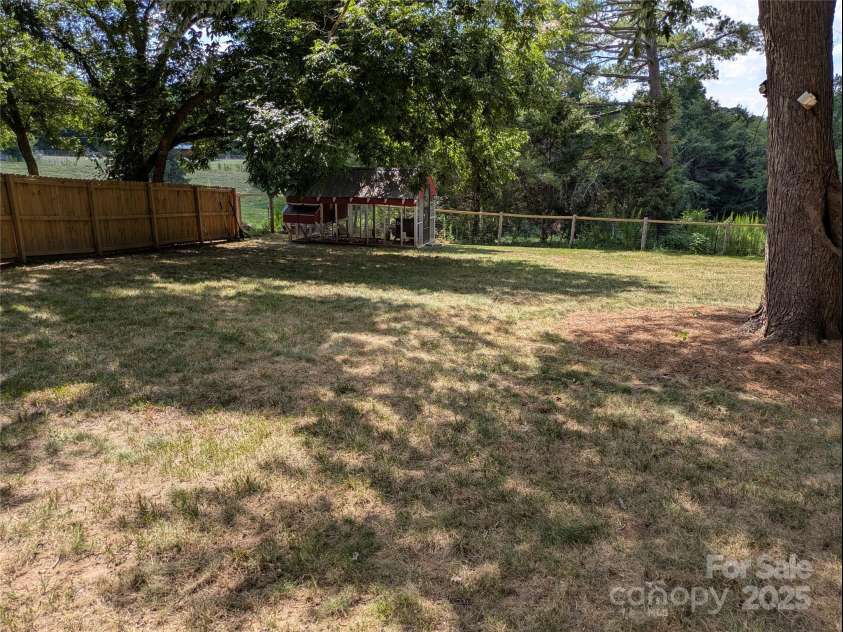 370 Ford Road, Salisbury, NC 28147.  MLS# CAR4285993, YatesRealty ID 15708. 