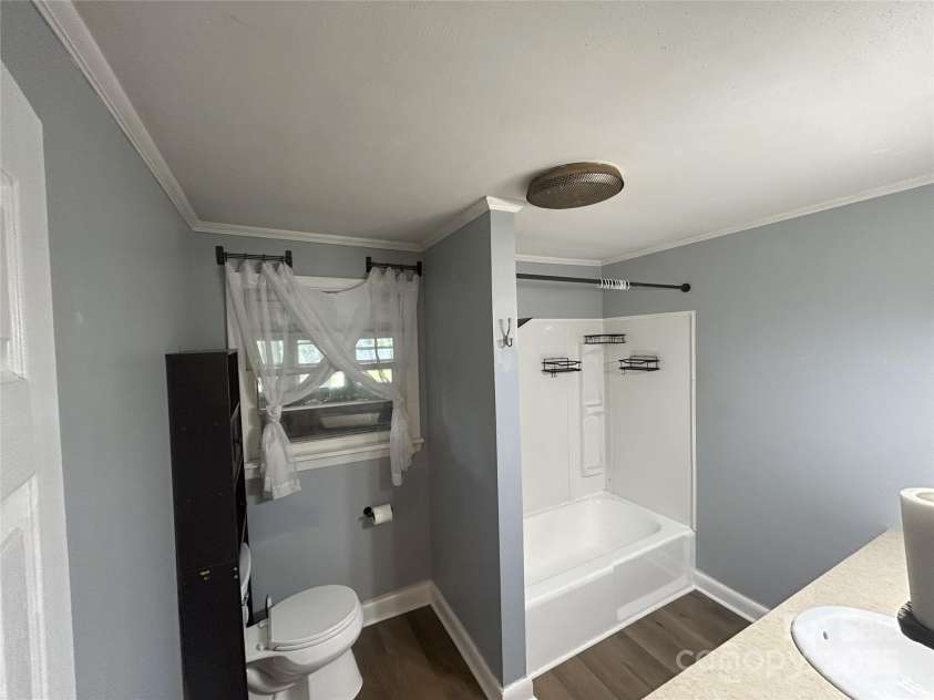 370 Ford Road, Salisbury, NC 28147.  MLS# CAR4285993, YatesRealty ID 15708. 