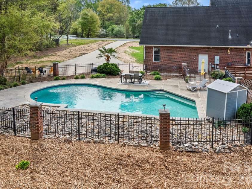 5911 Mundy Road, Denver, NC 28037.  MLS# CAR4363556, YatesRealty ID 15709. 