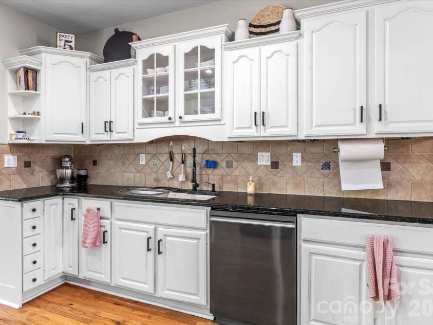 5911 Mundy Road, Denver, NC 28037.  MLS# CAR4363556, YatesRealty ID 15709. 