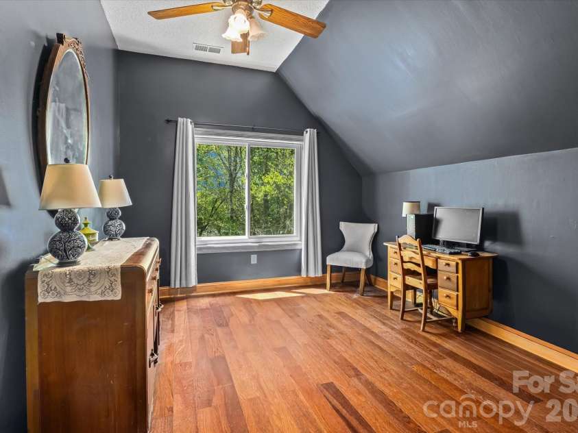 5911 Mundy Road, Denver, NC 28037.  MLS# CAR4363556, YatesRealty ID 15709. 