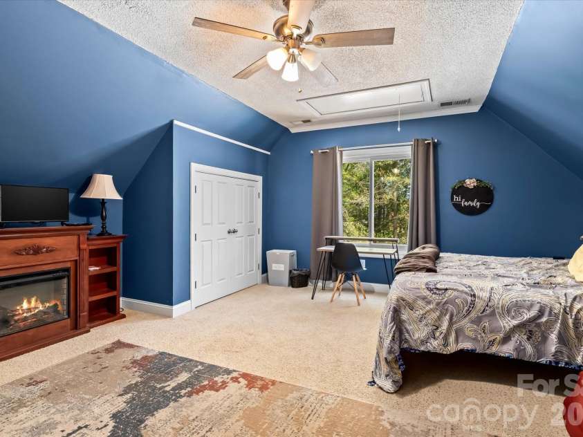 5911 Mundy Road, Denver, NC 28037.  MLS# CAR4363556, YatesRealty ID 15709. 