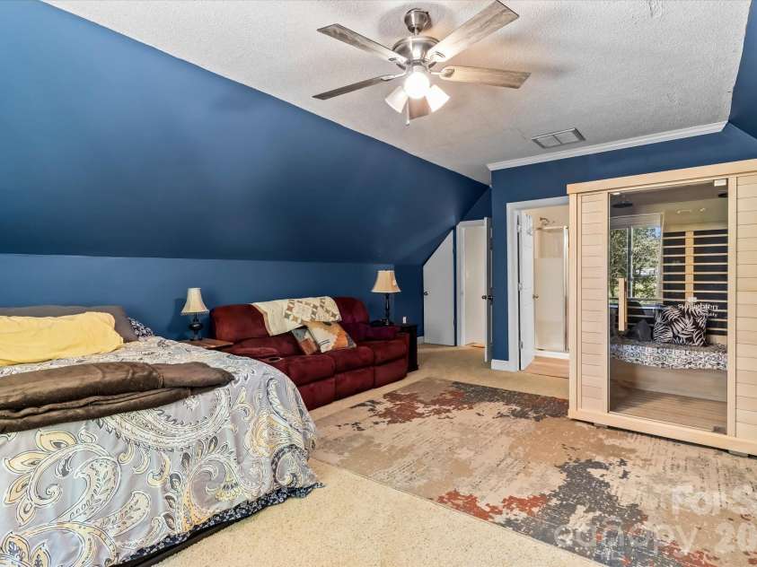 5911 Mundy Road, Denver, NC 28037.  MLS# CAR4363556, YatesRealty ID 15709. 