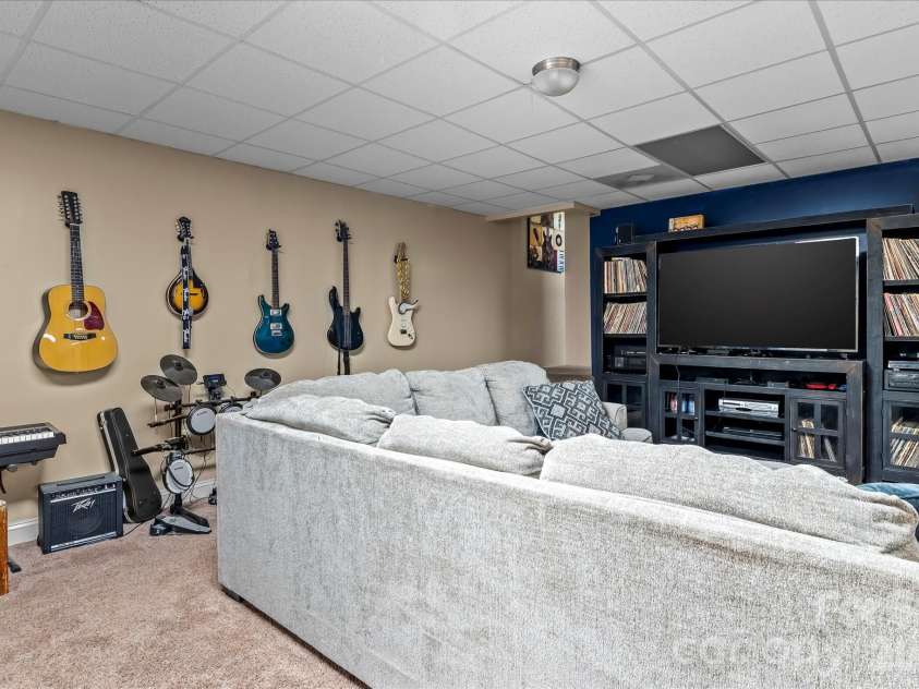 5911 Mundy Road, Denver, NC 28037.  MLS# CAR4363556, YatesRealty ID 15709. 